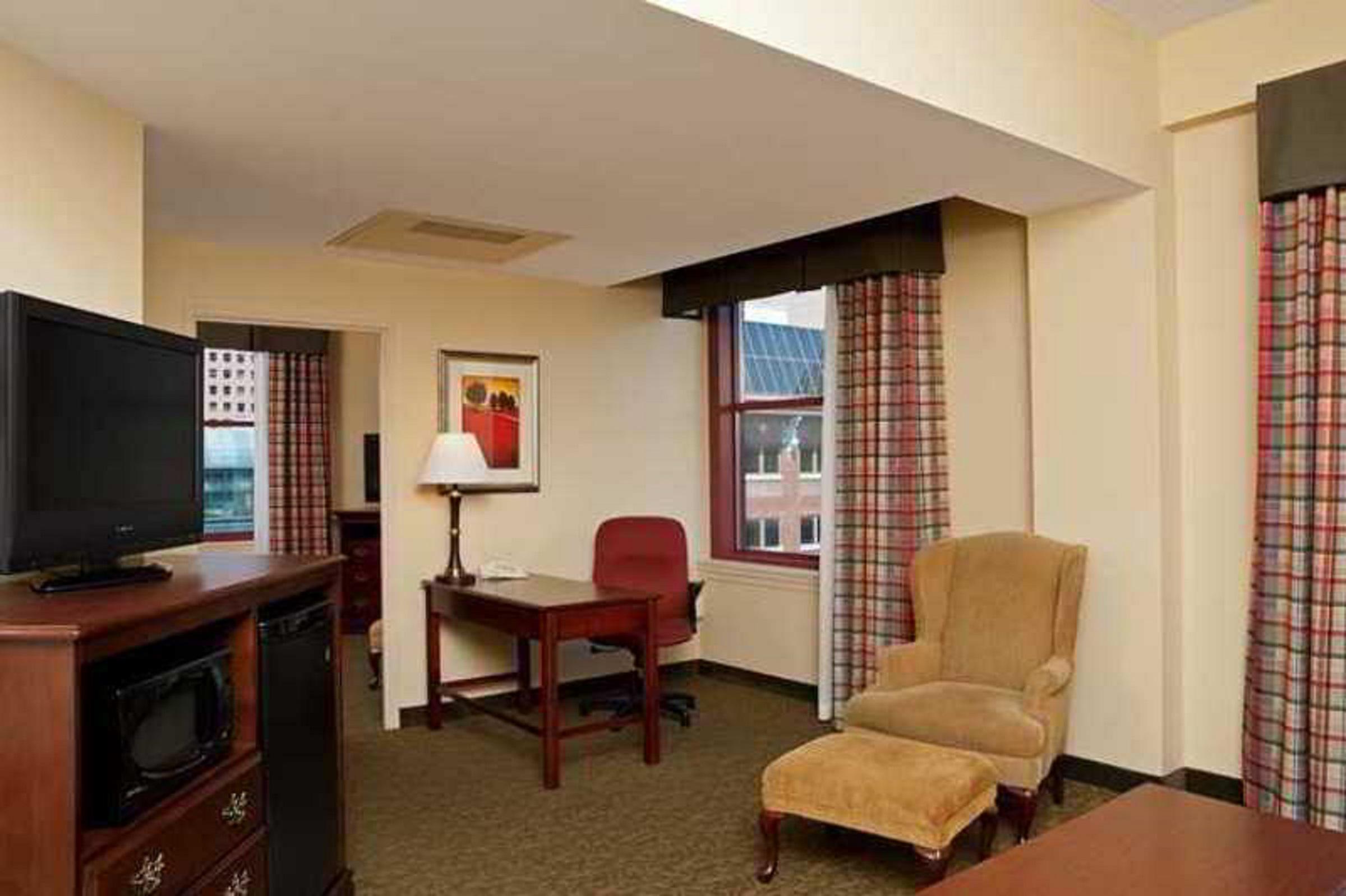 Hampton Inn Indianapolis Downtown Across From Circle Centre Ngoại thất bức ảnh