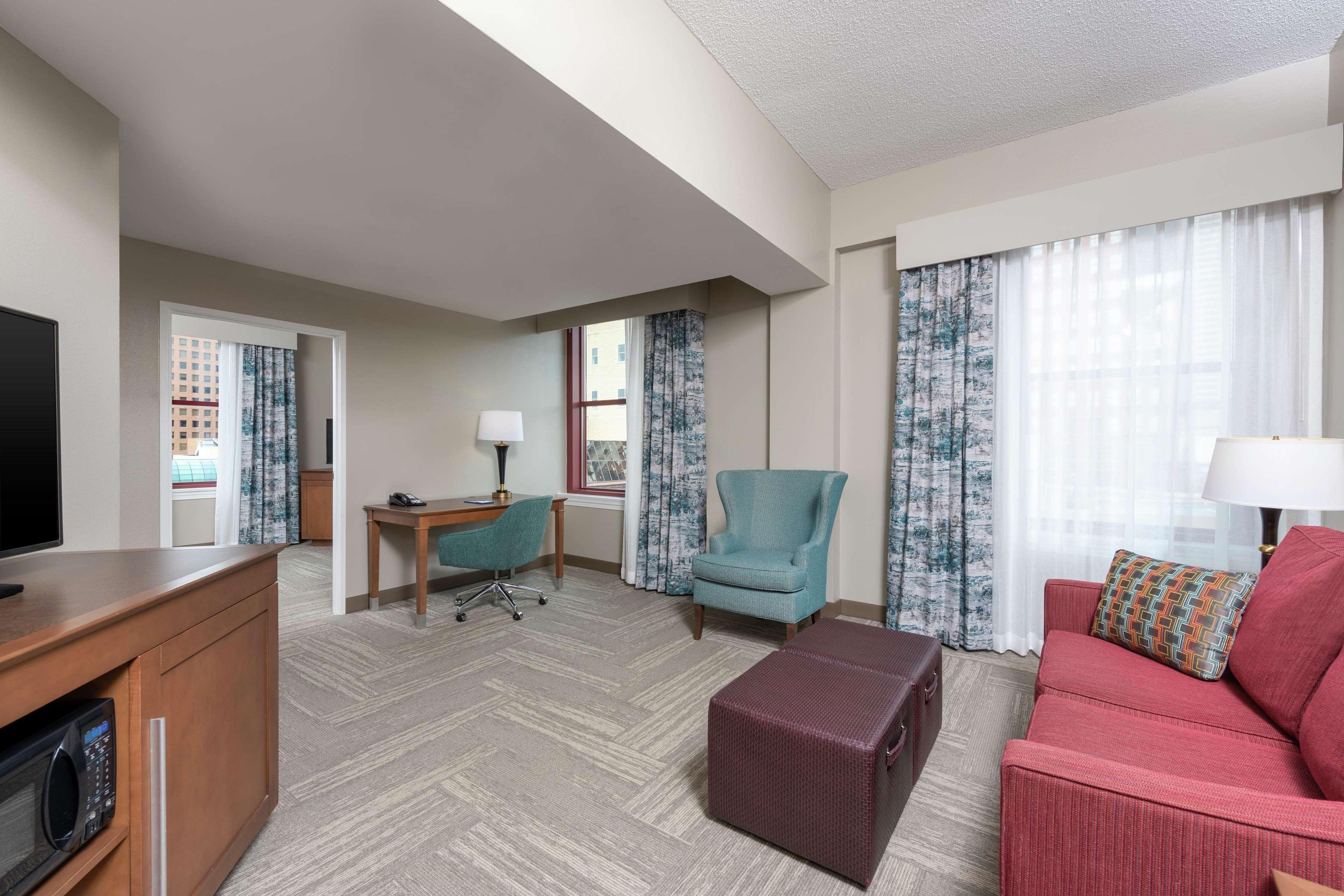 Hampton Inn Indianapolis Downtown Across From Circle Centre Ngoại thất bức ảnh