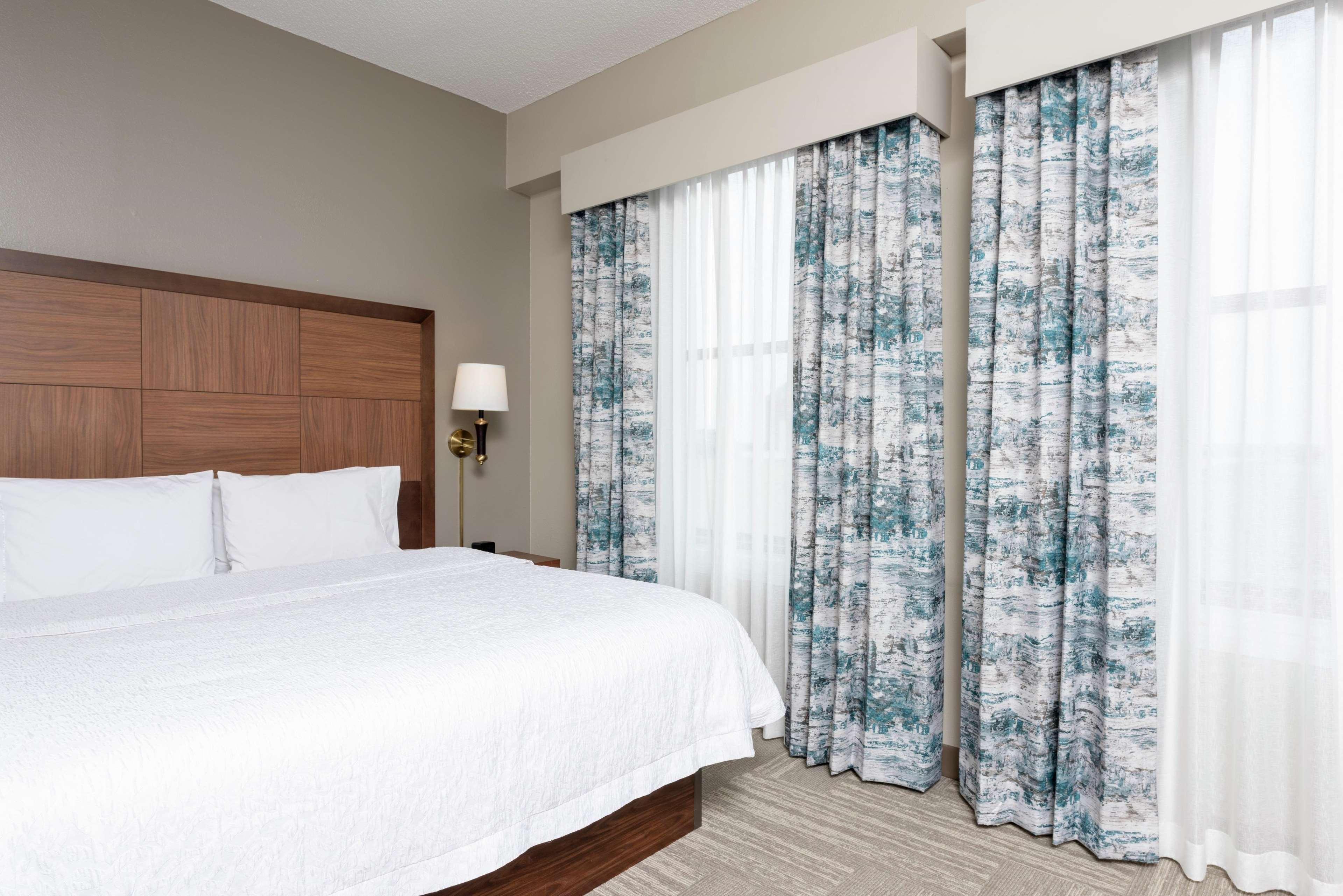 Hampton Inn Indianapolis Downtown Across From Circle Centre Ngoại thất bức ảnh