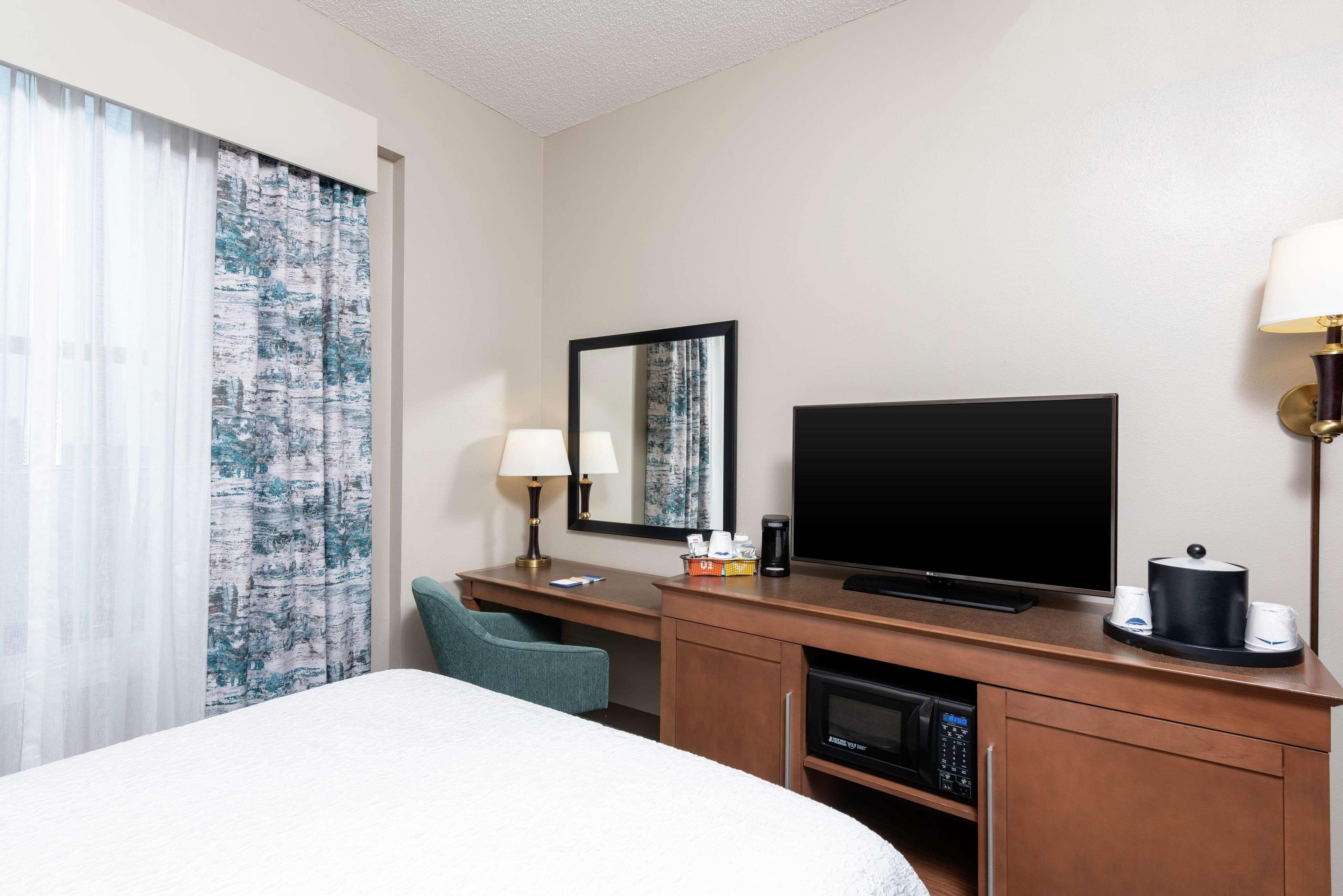 Hampton Inn Indianapolis Downtown Across From Circle Centre Phòng bức ảnh