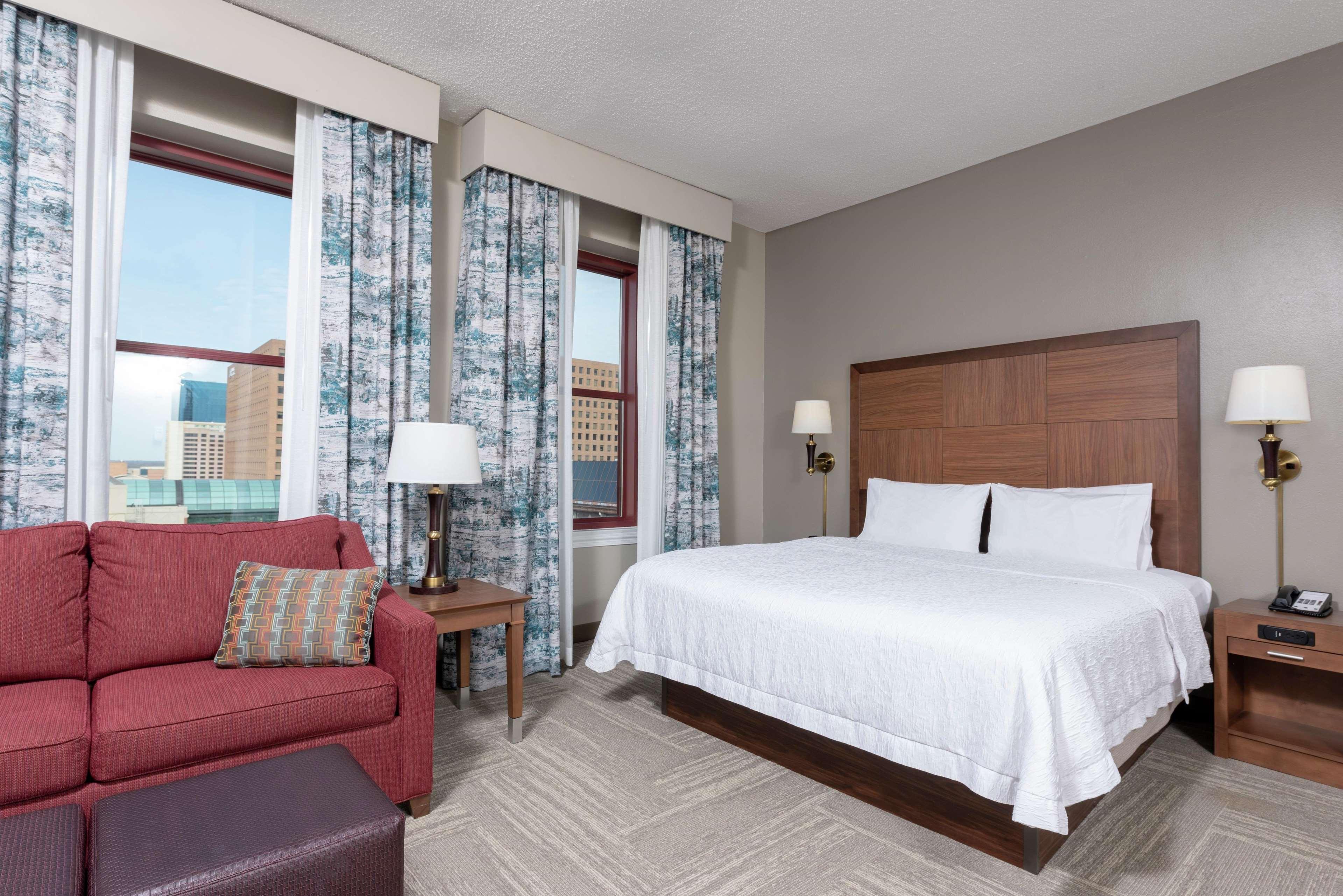 Hampton Inn Indianapolis Downtown Across From Circle Centre Ngoại thất bức ảnh