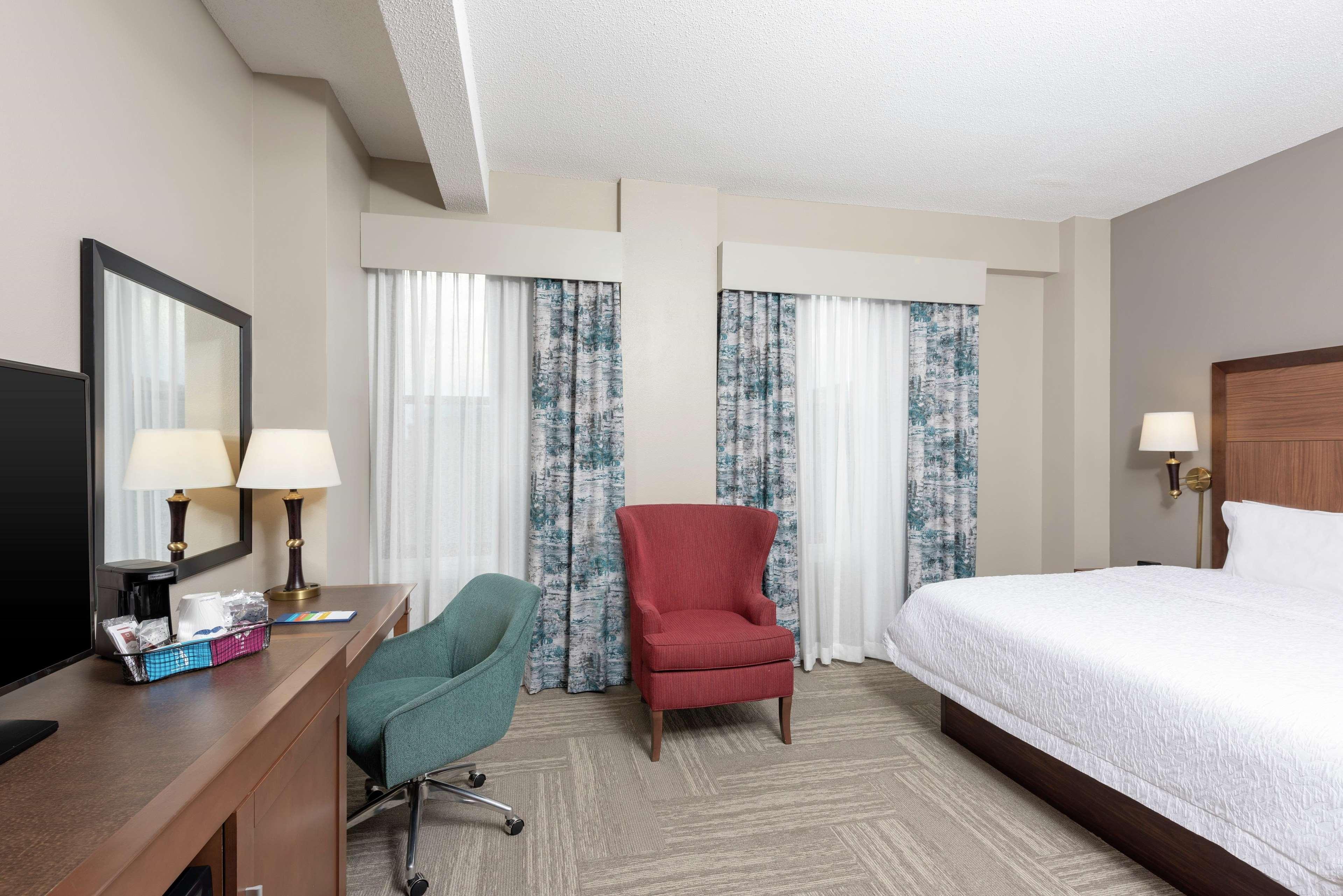 Hampton Inn Indianapolis Downtown Across From Circle Centre Phòng bức ảnh