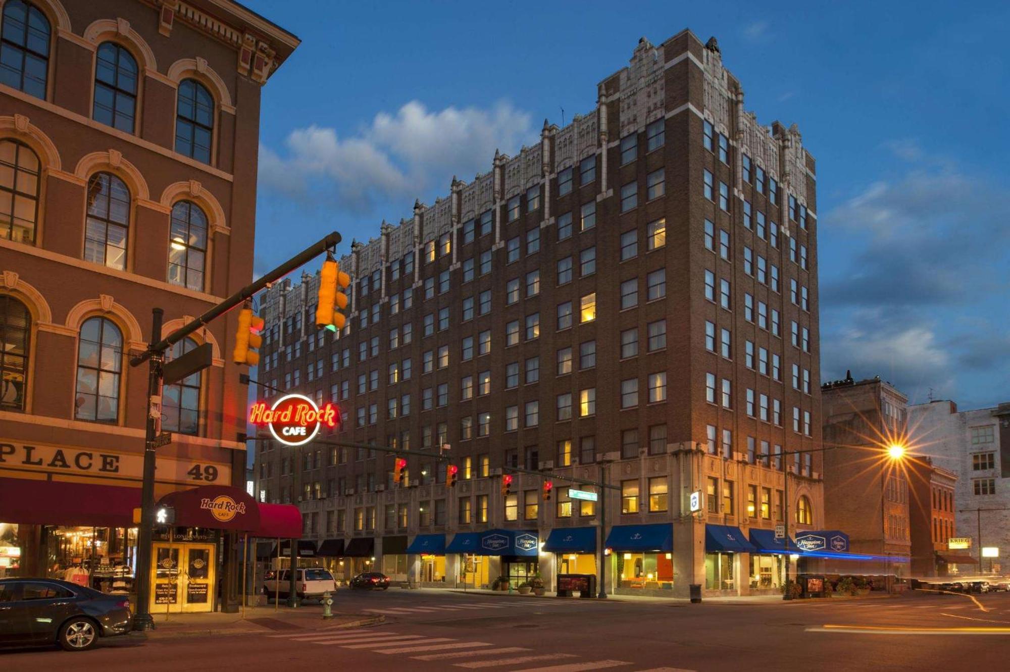 Hampton Inn Indianapolis Downtown Across From Circle Centre Ngoại thất bức ảnh