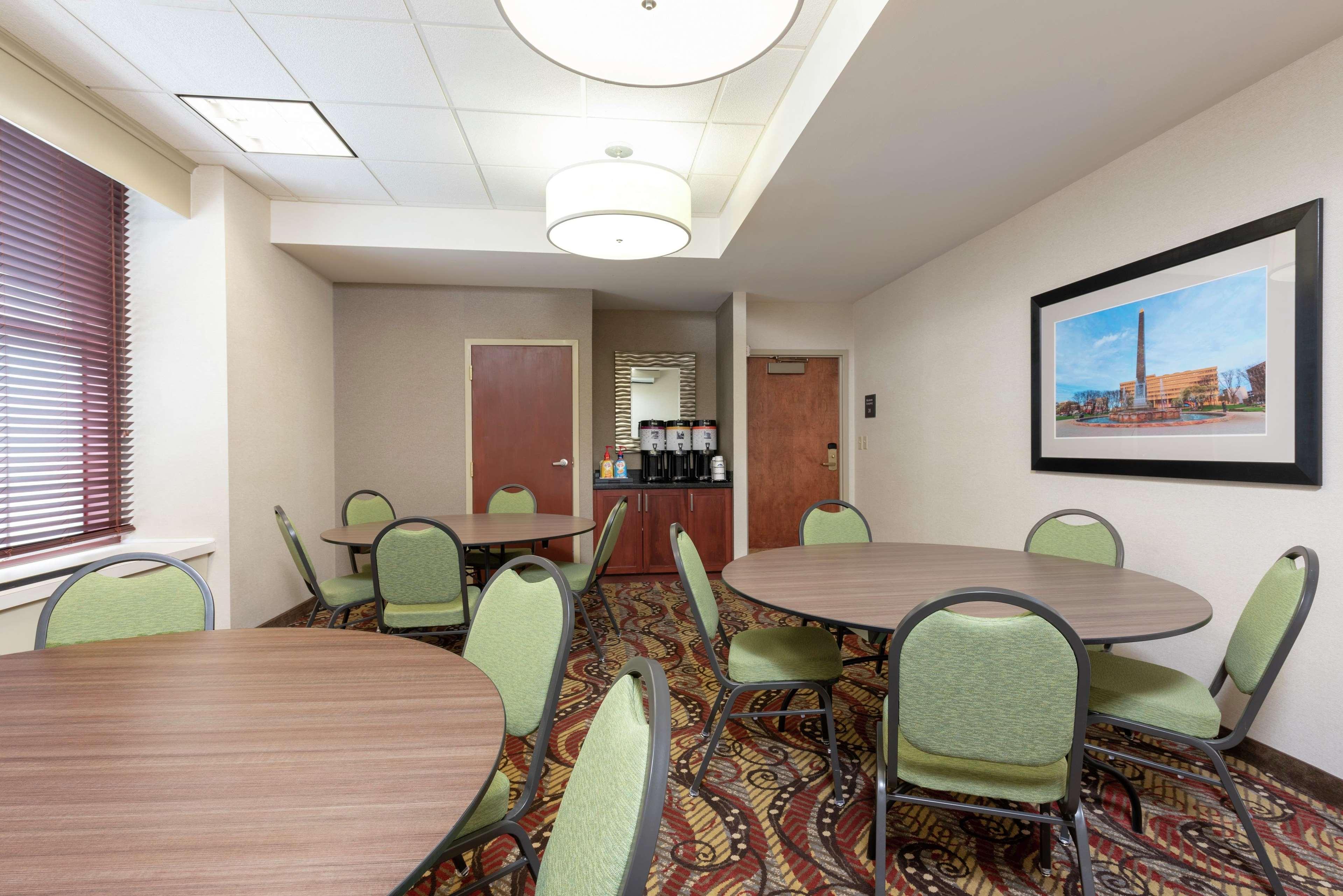 Hampton Inn Indianapolis Downtown Across From Circle Centre Tiện nghi bức ảnh